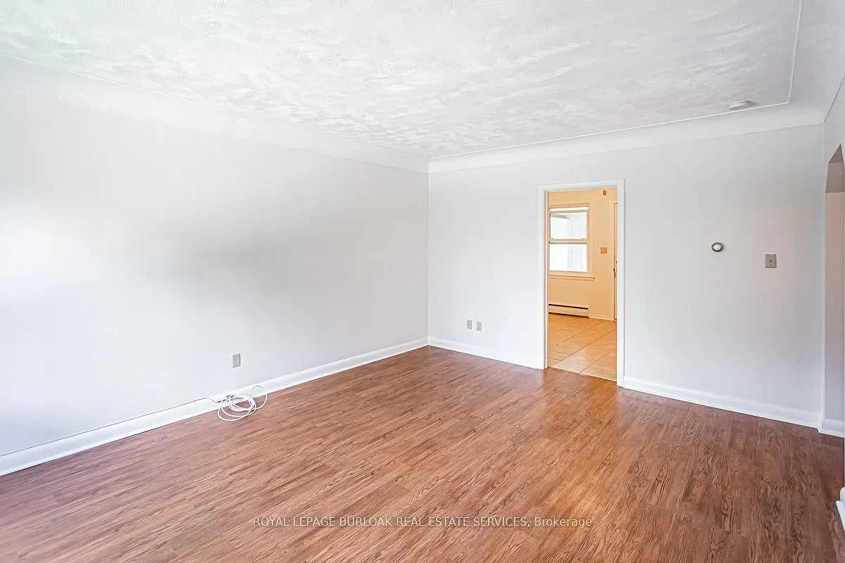 2 bed, $2,300 — Photo 4