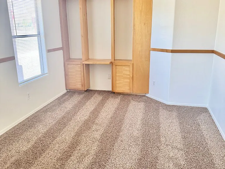 2106 W Alta Vista Rd — Photo 8