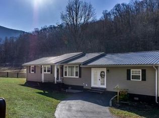 2007 Baum Hollow Rd, Big Stone Gap, VA 24219