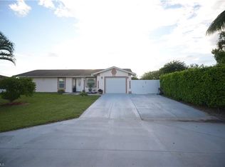 1819 55th St SW, Naples, FL 34116