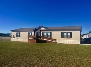 118 S Lakeway Rd, Comanche, TX 76442