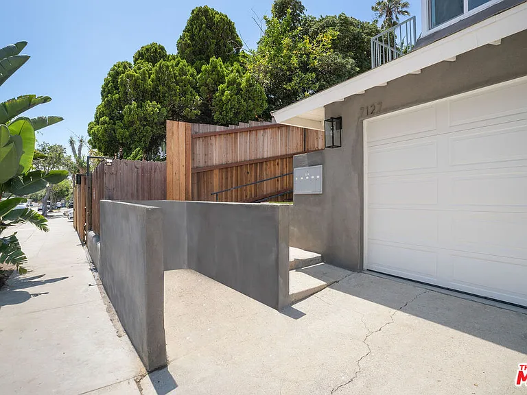 7131 Ramsgate Ave — Photo 4