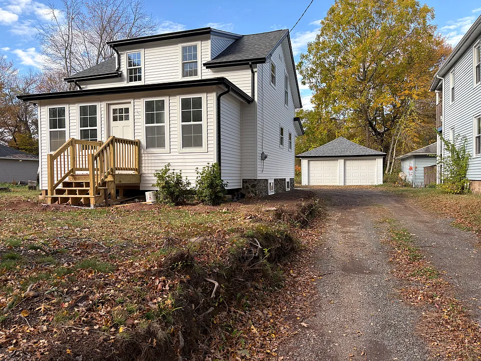 1941 Peck Ln