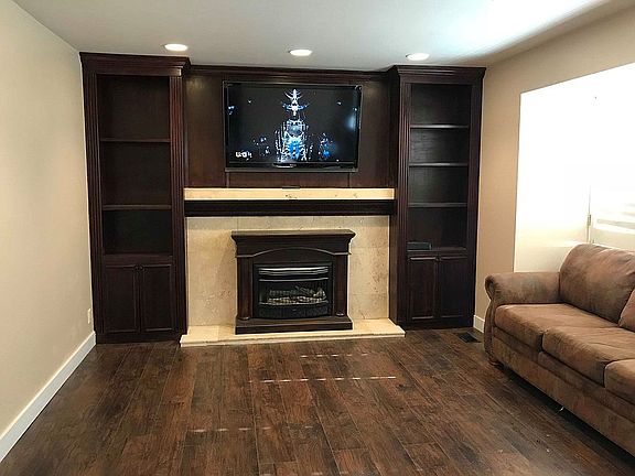 Beautiful built-in shelves!