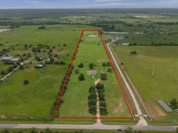 15155 Schmidt Rd, Hempstead, TX 77484