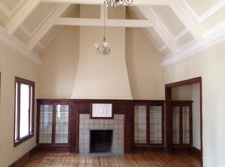 2704 E Hartford Ave #12, Milwaukee, WI 53211