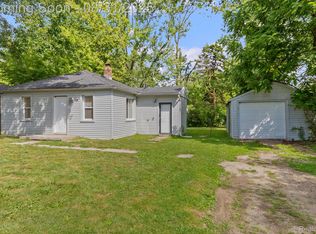 375 E Sheffield Ave, Pontiac, MI