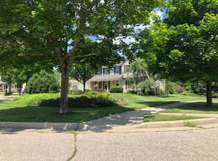 318 Margaret Ct, Burlington, WI 53105