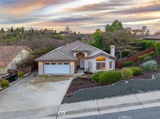 1622 Via Rosa, Paso Robles, CA 93446