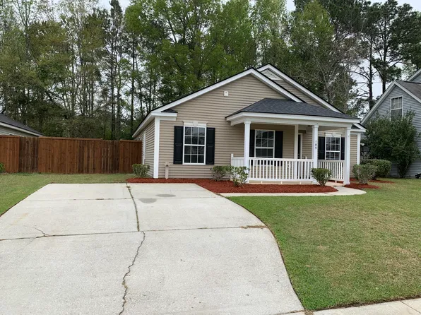 105 Walnut Creek Rd, Summerville, SC 29483