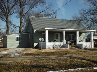 740 Pell St, Lewisport, KY 42351