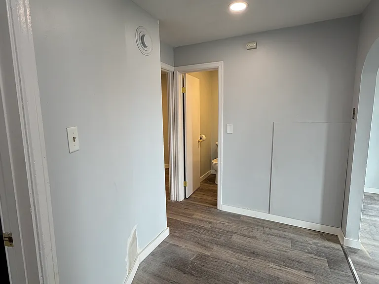 806 S 16th St #2 — Photo 7