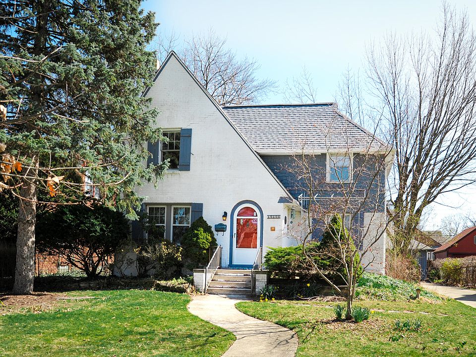 1st image of 15150 Warwick St
