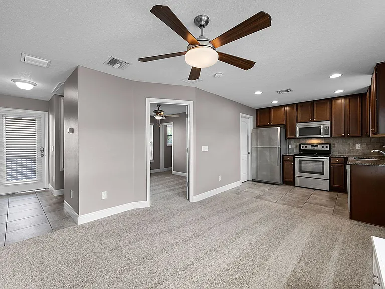8623 Via Trieste Dr #B — Photo 4