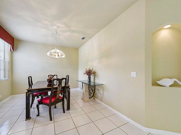 4th image of 8026 Aberdeen Dr Unit 102
