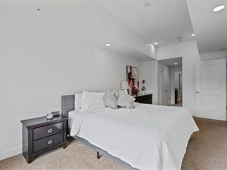 2419 Smallman St #305 — Photo 14