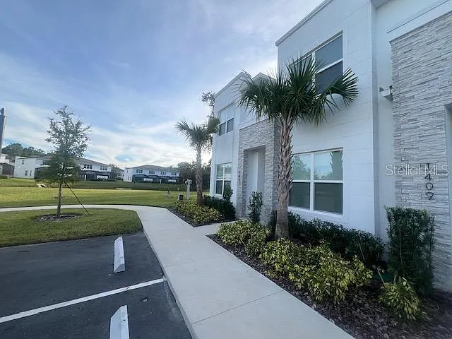 1411 Serendipity Ln