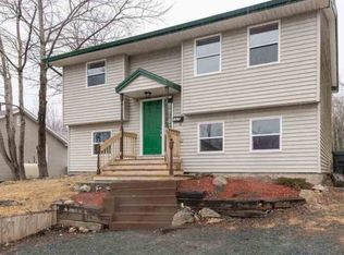 1626 Saint Margarets Bay Rd, Lakeside, NS B3T1B2