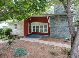 217 Forestdale Dr, Jamestown, NC 27282