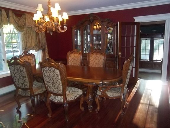 3rd image of 435 Brooklyn Blvd