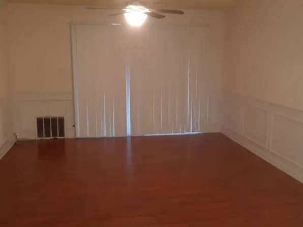 2616H Randleman Rd, Greensboro, NC 27406