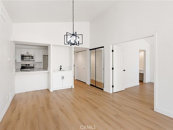 4th image of 82151 Waring Way