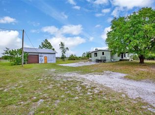 2460 W Seiple Rd, Avon Park, FL 33825