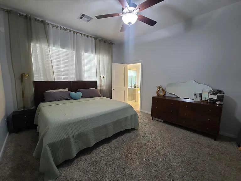 7035 Coneflower Creek Ct — Photo 8
