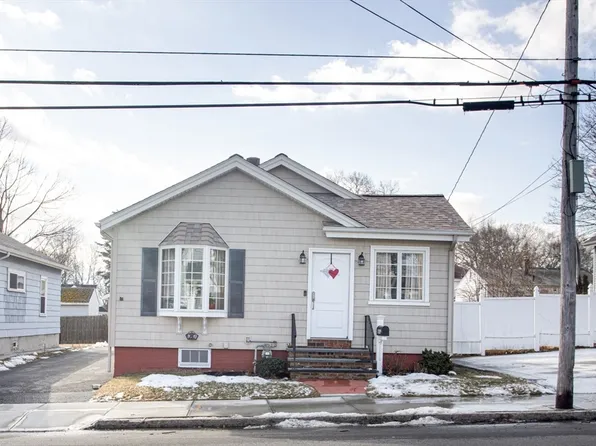 1319 President Ave, Fall River, MA 02720