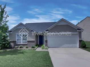 3230 Bamburgh Ct, Charlotte, NC 28216