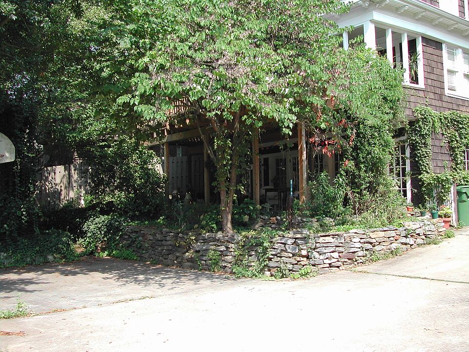 parking area and patio