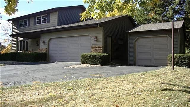 1st image of 5410 Valley Dr