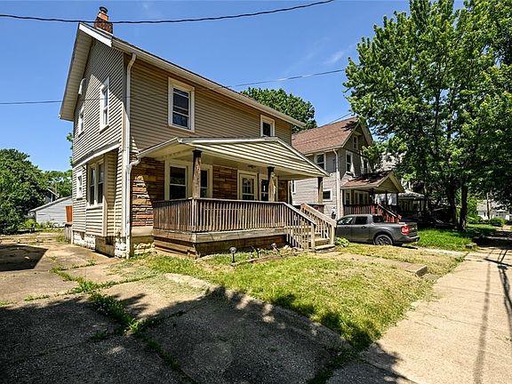 2nd image of 980 Neptune Ave