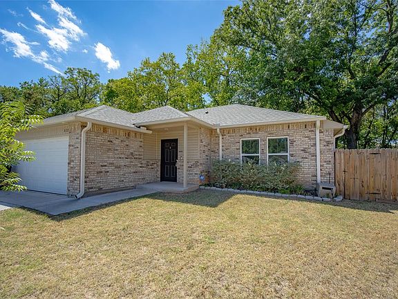 5th image of 822 Highgarden Cir