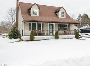7 Sandina Dr, Rochester, NH 03868
