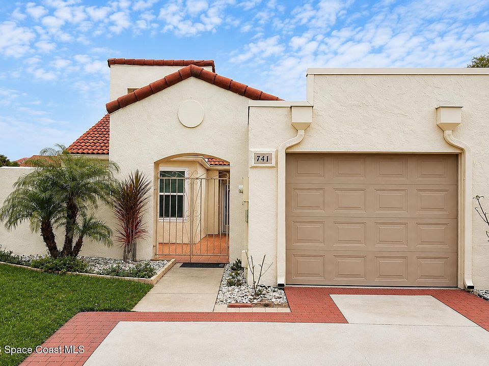 1st image of 741 Green Valley Ln
