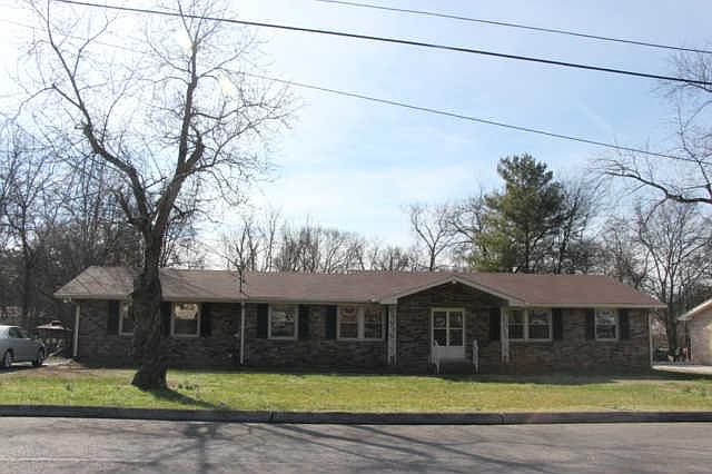 1st image of 148 Oak Valley Dr