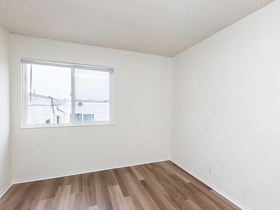 5th image of 1509 Golden Gate Ave #304