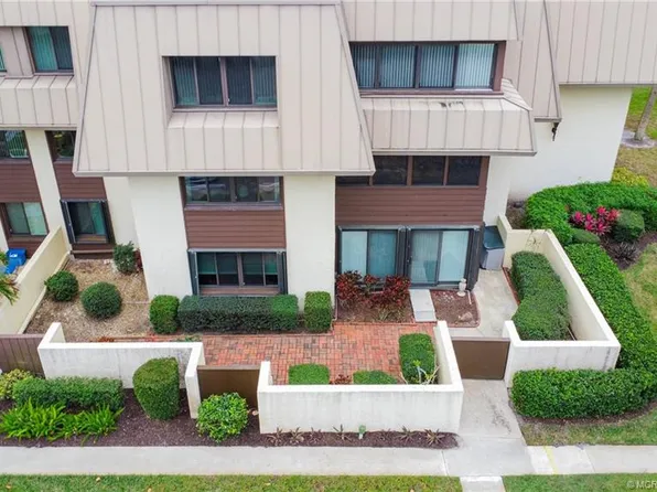 1800 SE Saint Lucie Blvd APT 5-101, Stuart, FL 34996