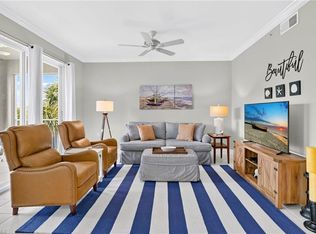 3820 Sawgrass Way APT 3037, Naples, FL 34112