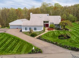 256 Clinton Hill Rd, Wolcott, CT 06716