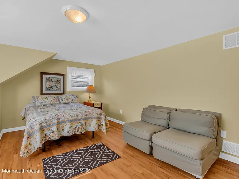 1305 Allaire Rd — Photo 17