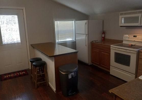 Furnished Kitchen with Stools