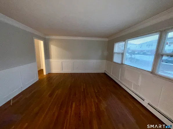 204 Cherry Hill Drive #1B, Bridgeport, CT 06606