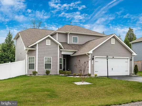 145 Calder St, Martinsburg, WV 25401