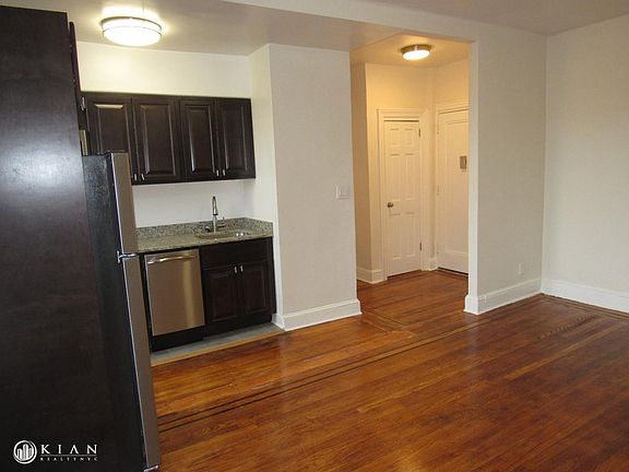 4th image of 15110 35th Ave APT 1B