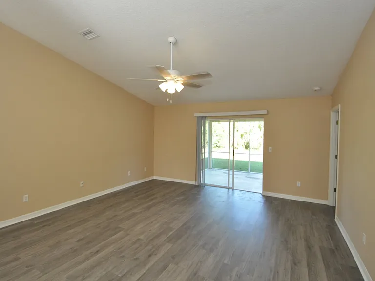 23 Primrose Ln — Photo 12
