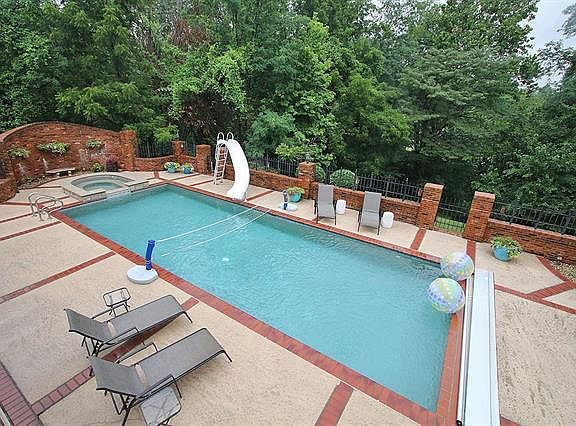 2nd image of 4706 Richland Woods Ct