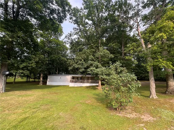 2698 W Creek Rd, Rochester Mills, PA 15771