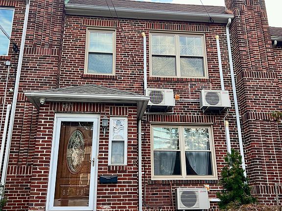 2nd image of 8238 167th St